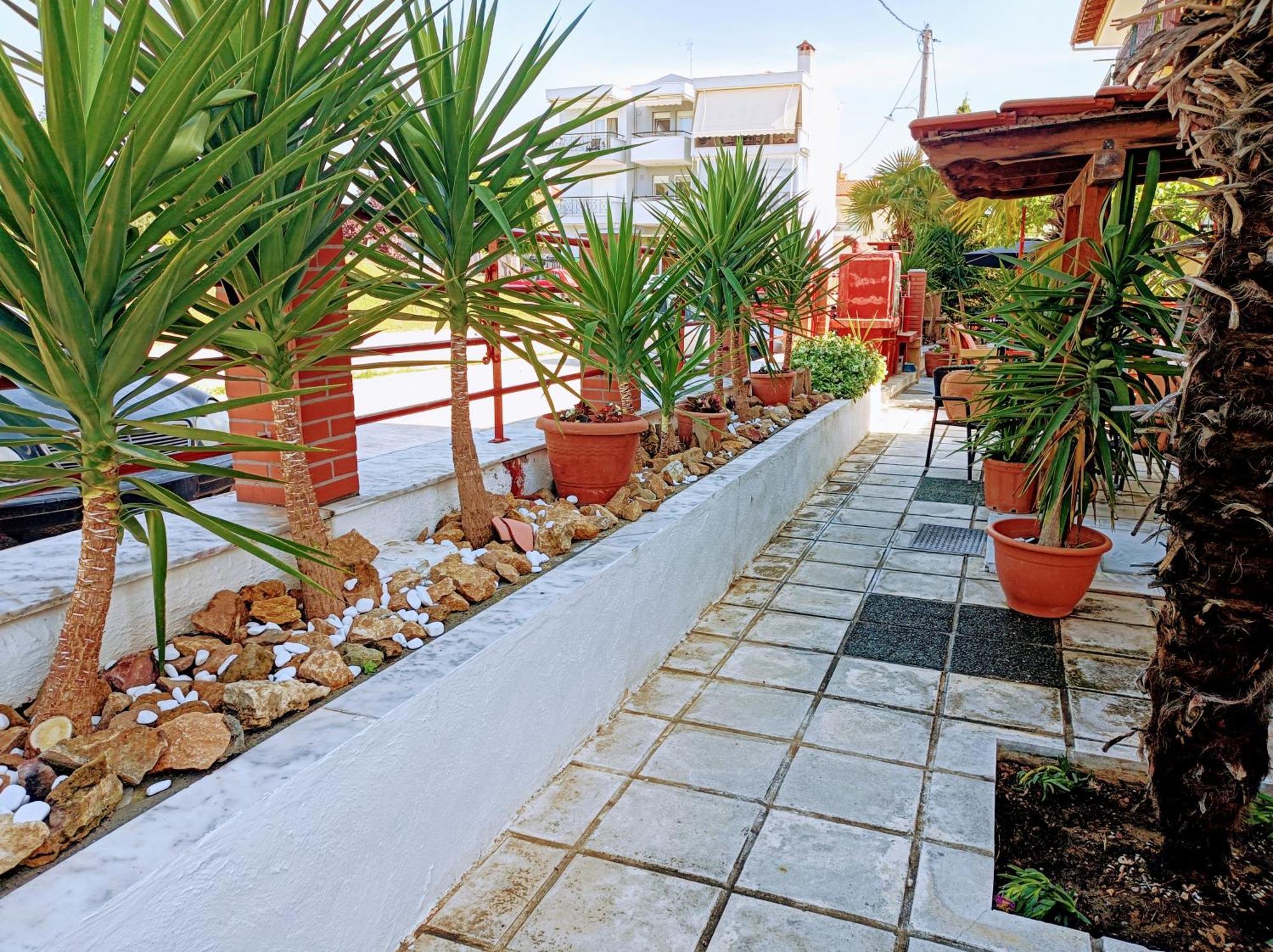 ניאה מיכאניונה Blue Moon Apartments חדר תמונה